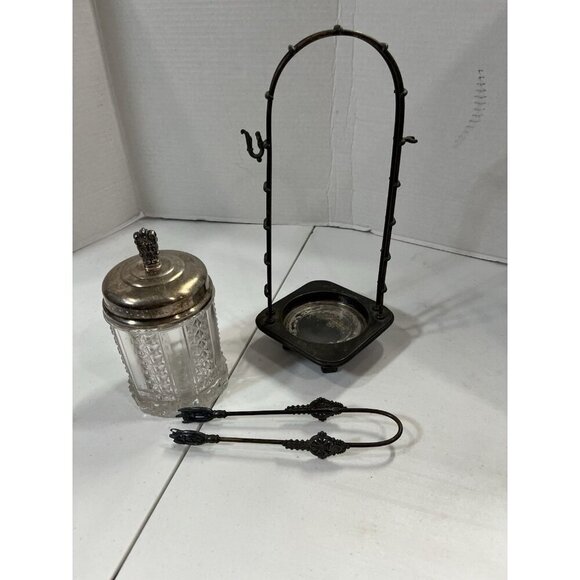 Meridan Silver Plate Co Quadrupleplate Victorian Glass Pickle Castor Jar & Tongs - Picture 9 of 12